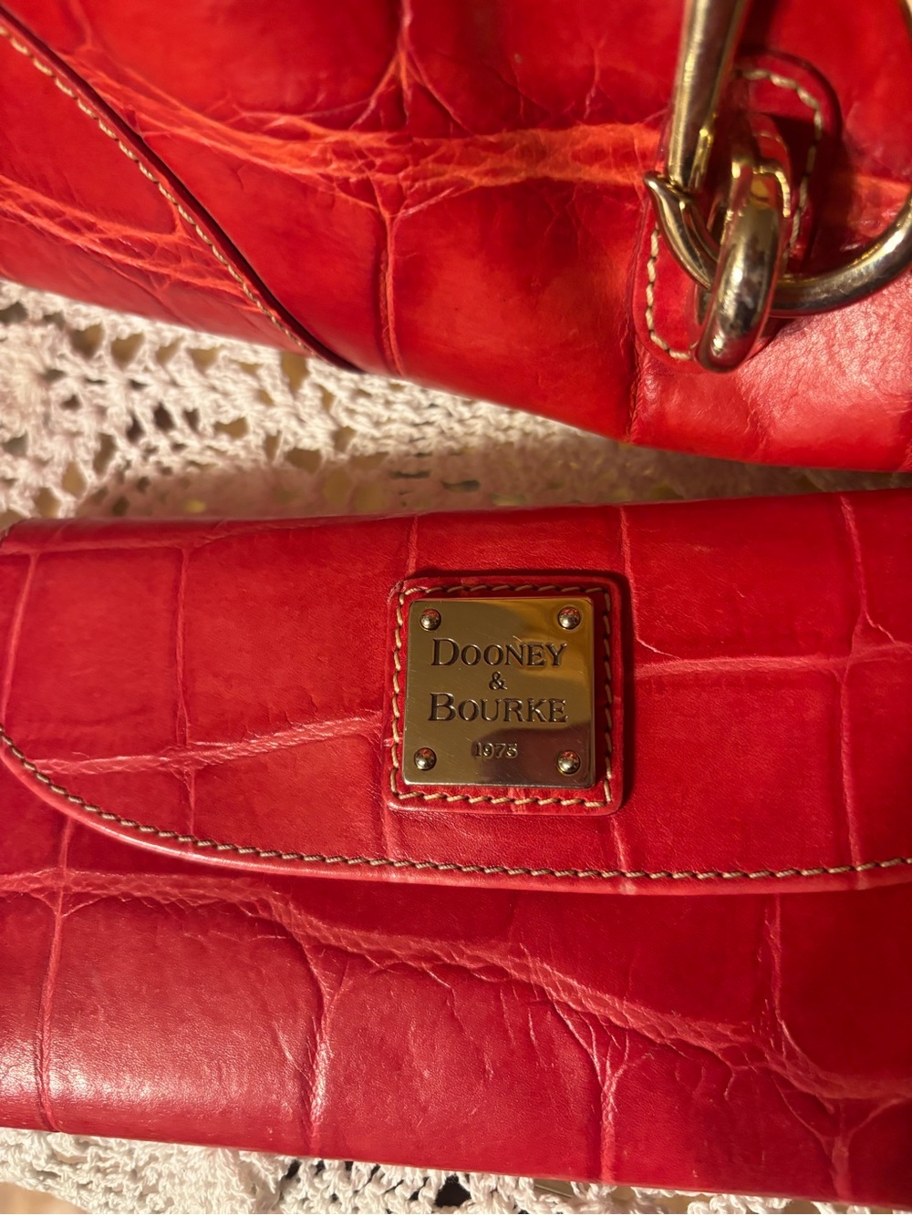 Vintage Dooney & Bourke Purse With Matching Wallet - Picture 6 of 10